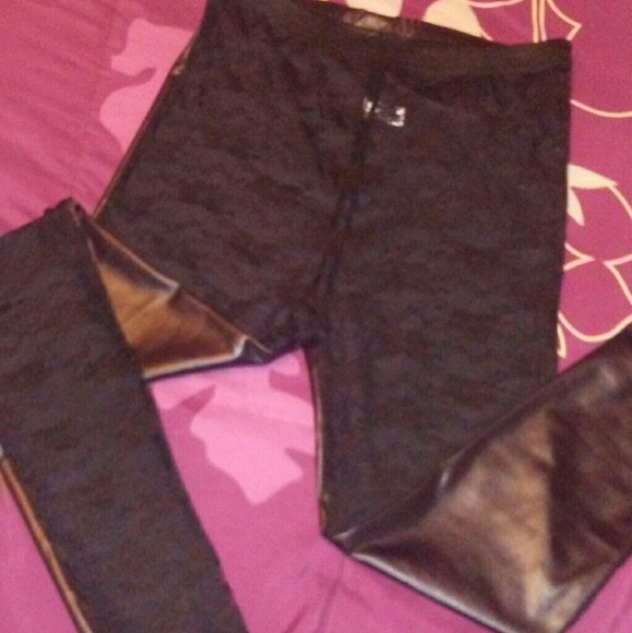 Sz med/lg stretchy lace silky leggings - Picture 3 of 8